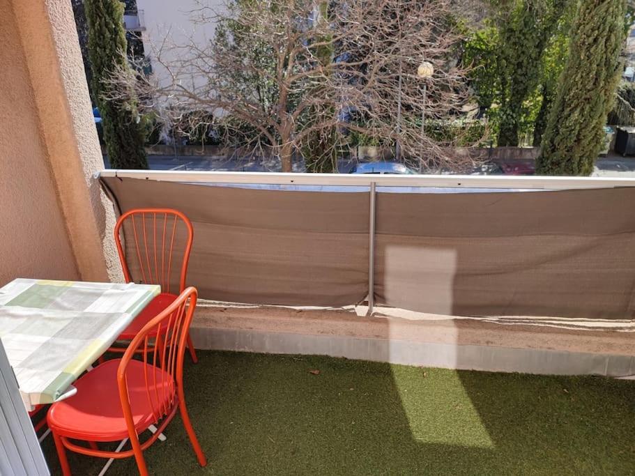 Charmant 2 Pieces A Aubenas 2Etoiles Apartment Ngoại thất bức ảnh
